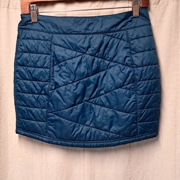 ❄️Smartwool Smartloft 120 Quilted Insulated Zip Skirt Size XS❄️ - Picture 2 of 3